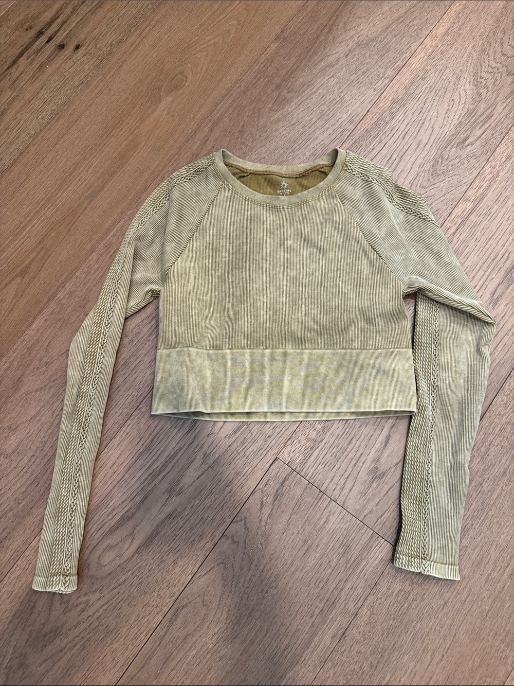 Offline by Aerie - Women's Olive/Gold Cropped Long-Sleeve Top